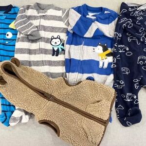 Cozy Set of 5 Fleece Winter Baby Footed Sleepers Boy Neutral Size 3 Months